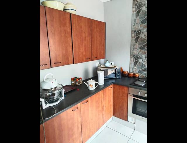 2 BEDROOM TOWNHOUSE FOR SALE IN MEYERTON CENTRAL